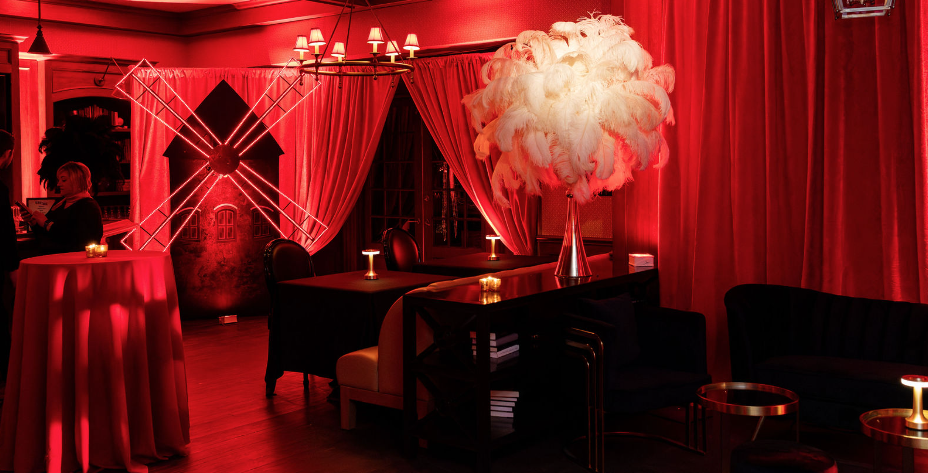 Black Velvet & Rouge